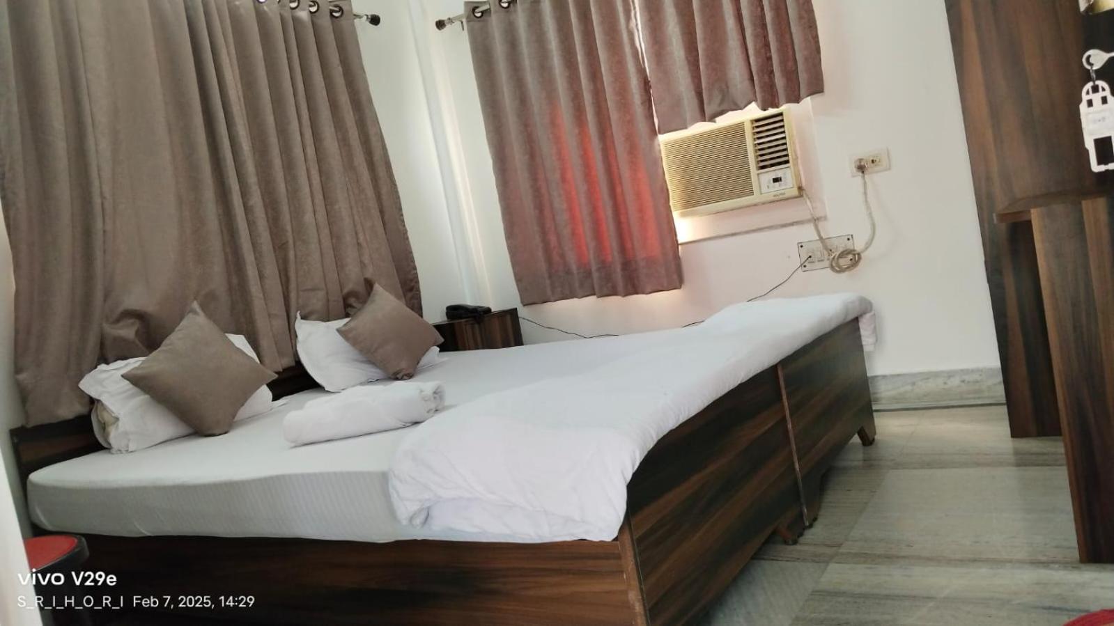 White Heaven Hotel New Town Exterior foto